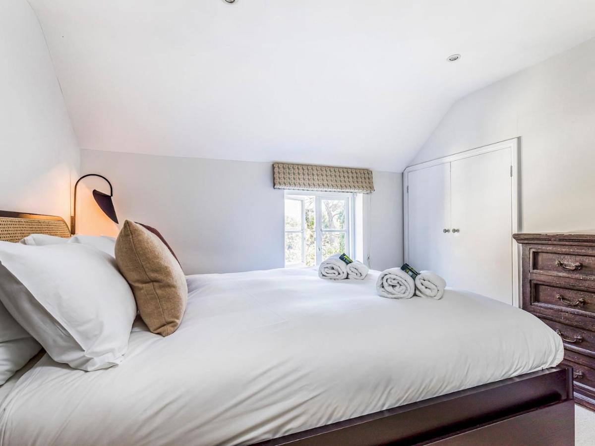 Pass The Keys Charming Downland Cottage ชิชิสเตอร์ ภายนอก รูปภาพ