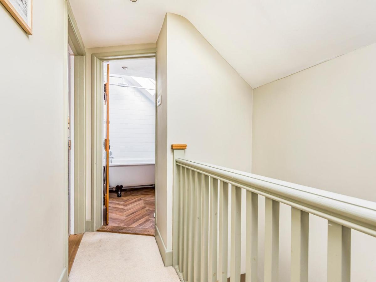 Pass The Keys Charming Downland Cottage ชิชิสเตอร์ ภายนอก รูปภาพ
