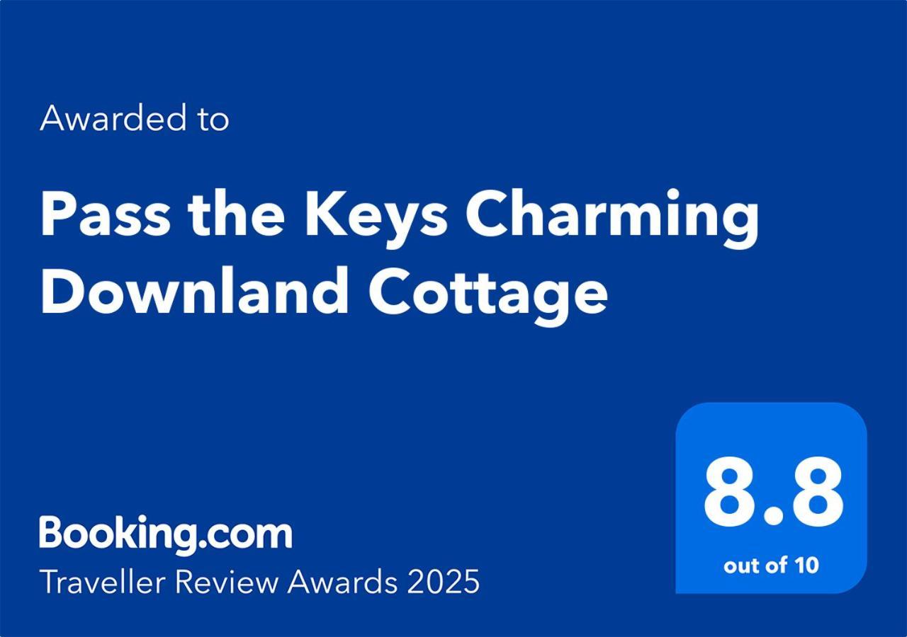 Pass The Keys Charming Downland Cottage ชิชิสเตอร์ ภายนอก รูปภาพ